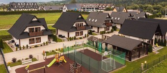 PRZY TERMACH - Pokoje Apartamenty Domki