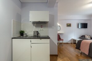 Interior - Apartment Ondyra, Cozy One bedroom Apartment with Terrace, Athens (Athens)