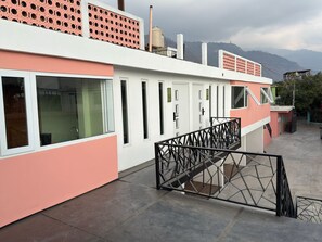 家庭公寓, 阳台, 海湾景观 | 住宿场地