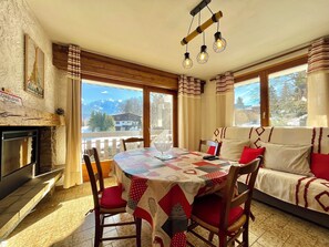 Dining - Mont Blanc view and hiking trails in Combloux (Combloux)