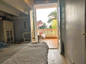 1 bedroom, iron/ironing board, WiFi - Peaceful stay with stunning views (Cavalaire-sur-Mer)