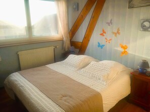 1 bedroom, WiFi - Ferme Des 4 Vents Guest Room - Mistral Room (Audinghen)