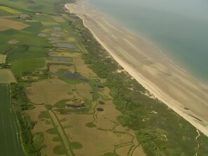 Aerial view - Guest Room "Ferme Des 4 Vents - Sirocco" with Sea View and Wi-Fi (Audinghen)