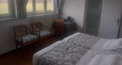 Chambre dâhĂŽtes « Ferme Des 4 Vents - Sirocco » avec vue mer et Wi-Fi