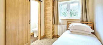 Host & Stay | Morley Cottage