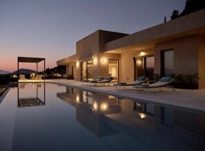 Pool - Villa Eliothea, Sea Views, Infinity Pool, Furnished Terrace, BBQ, Zakynthos (Zakynthos)