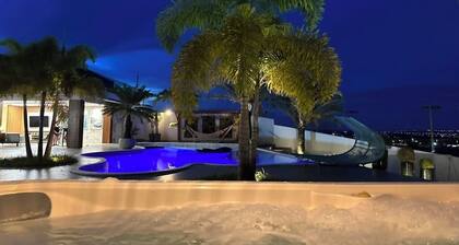 The perfect universe | Sonia Mendes House