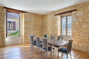 Dining - Holiday Home 'Coeur De Domme' with Private Terrace, Wi-Fi and Air Conditioning (Domme)