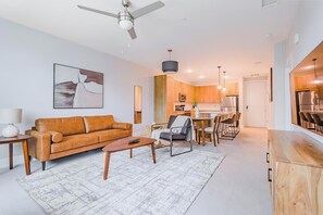 Living area - Landing | Stylish 1BD, Clubhouse, Pool (Palm Bay)