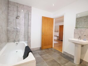 Shower - Bluebell Cottage (Maidstone)