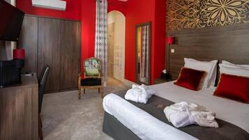 Habitación doble clásica, vista a la ciudad