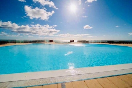 Pool. "559 Cap corniche Sea view, Parking, Air-conditioned, Wifi, Pool
