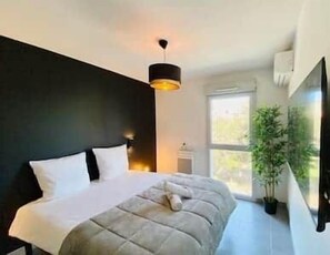 Bed sheets - "Marcenac "T2 in Residence, Air conditioning, Parking, Terrace (Sète)