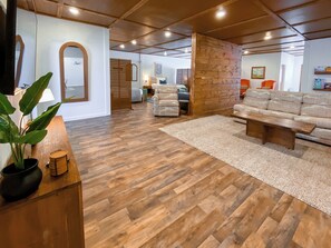 Interior - Wilder Bunkhouse (De Smet)