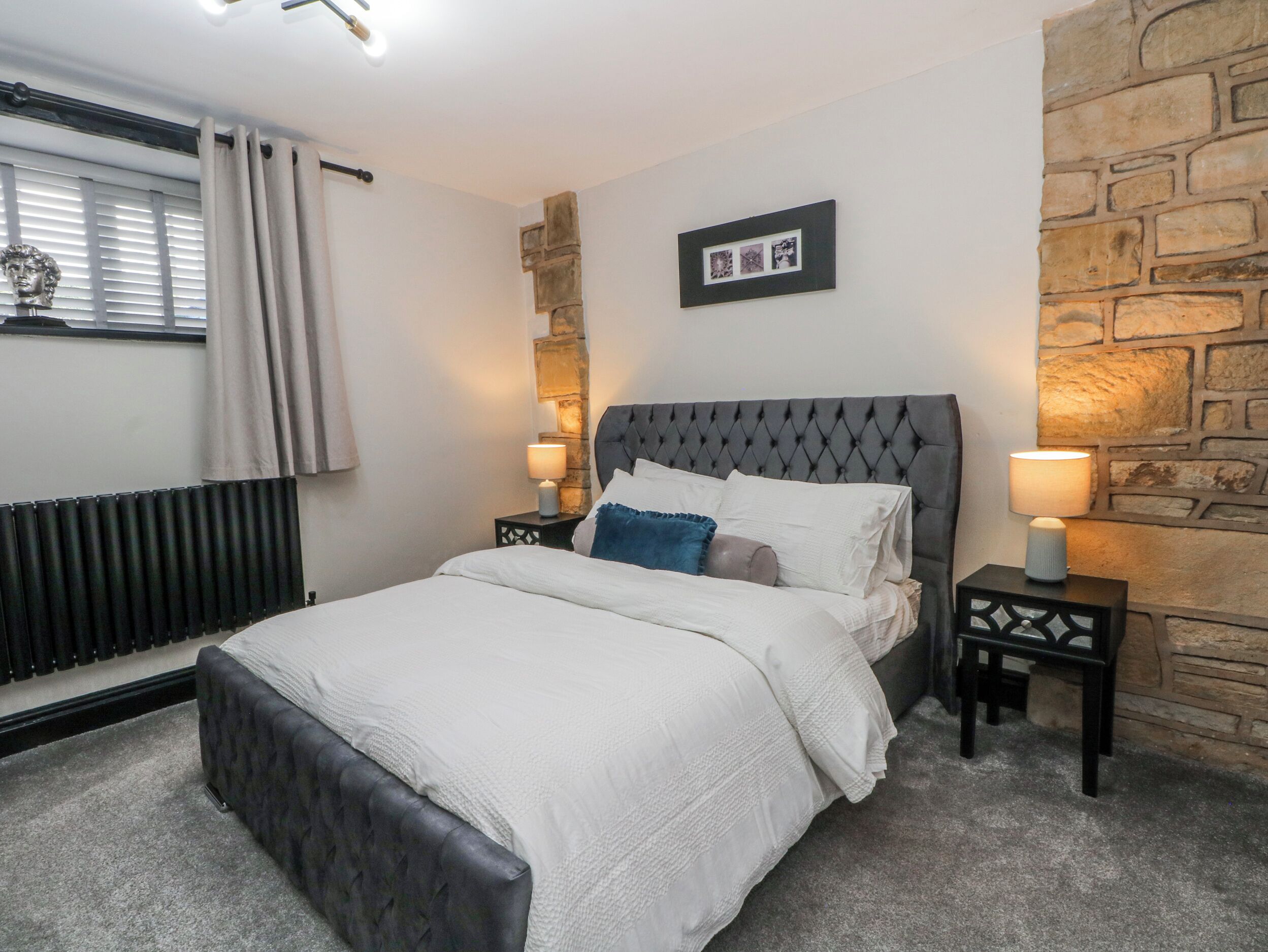 3 bedrooms, individually decorated, individually furnished, free WiFi