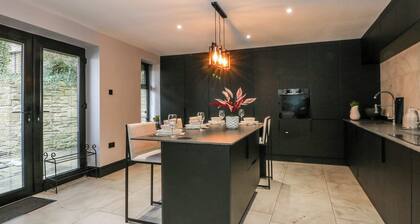 2 Manorhouse Farm