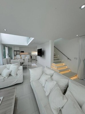 Apartment, 1 Bedroom, Patio, City View | Living room - Serena Boutique Potrero Garay (Alta Gracia)
