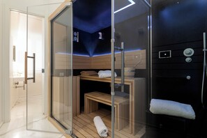Sauna - UNCOMPARABLE LUXURY IN NAPLES (Napoli)