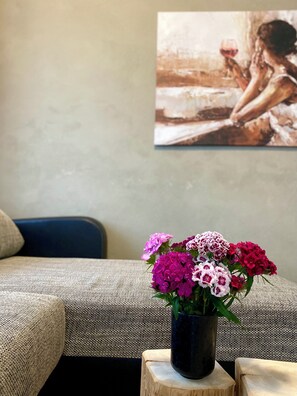 Comfort appartement, keuken, uitzicht op tuin | Verduisterende gordijnen, geluiddichte muren