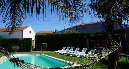 Casas do MaranhĂŁo: rural retreat with pool 2 km from the beach, family peace!