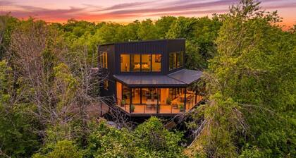 The Outlook Treehouse & Lavender Farm