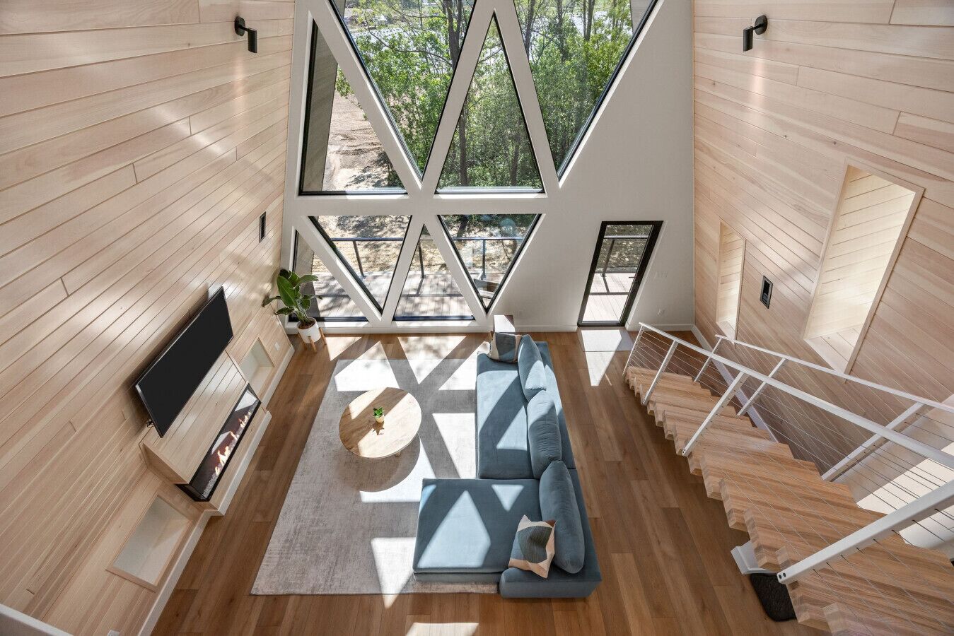 Summit Treehouse & Lavender Farm - Iowa