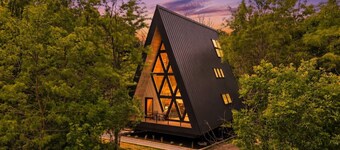Summit Treehouse & Lavender Farm