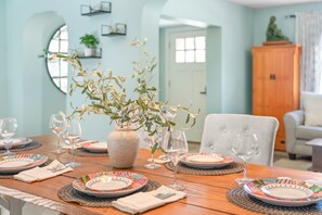 Dining - Family-Friendly Stay Near Beaches & Town (St. Augustine)