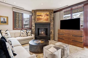 TV, fireplace - Solaris 3B West- 3 Bedroom (Vail)