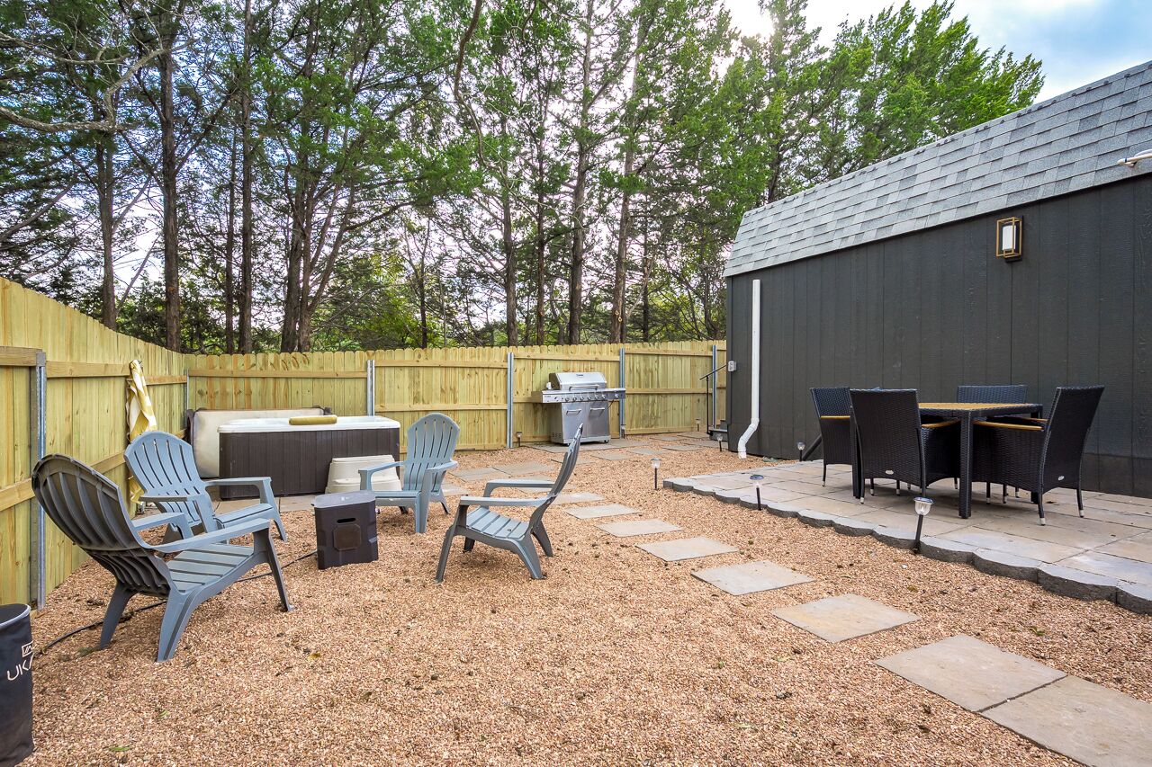 屋外ダイニングエリア