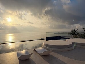 Pool - Stylish One-Bedroom Studio Apartment with Rooftop Pool & Ocean Views (Mombasa)