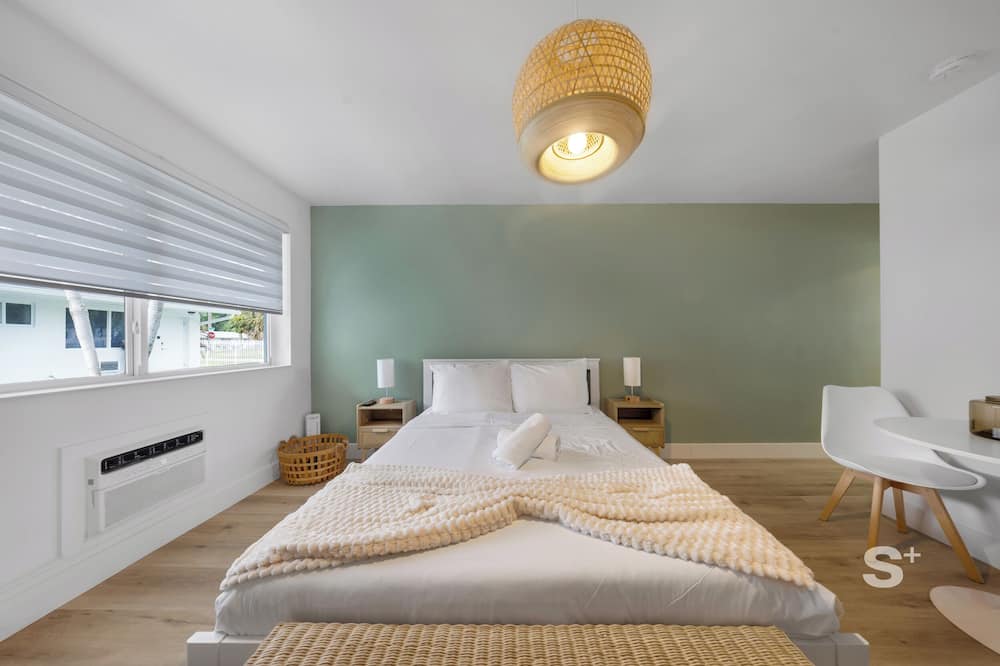 Modern Studio close to Aventura - Gym - North Miami, FL
