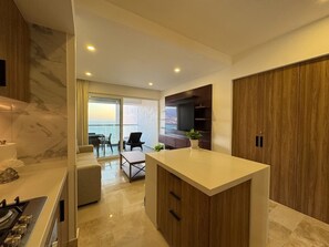 Interior - Ocean view loft, Harbor 171 (Puerto Vallarta)