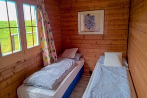 2 Schlafzimmer, Bügeleisen/Bügelbrett, Reisekinderbett, kostenloses WLAN