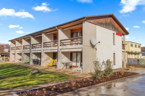 Exterior - Charmant studio calme et lumineux proche du lac (Portalban)