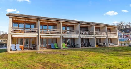 Studio lumineux et relaxant Ă 5 min Ă pied du lac