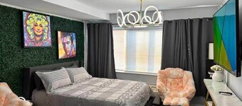 Studio South (On UT Campus & Free Parking)