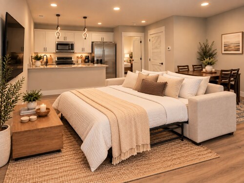 Neyland Nest B (on UTK Campus, Free Parking)