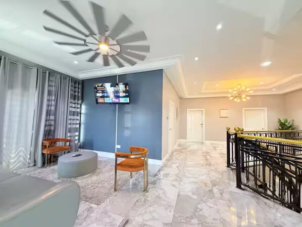 Interior - Quad Villa @ East Airport. Your home from home (Accra)