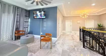 Quad Villa @ East Airport. Your home from home