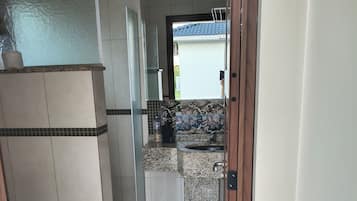 Jabón y papel de baño