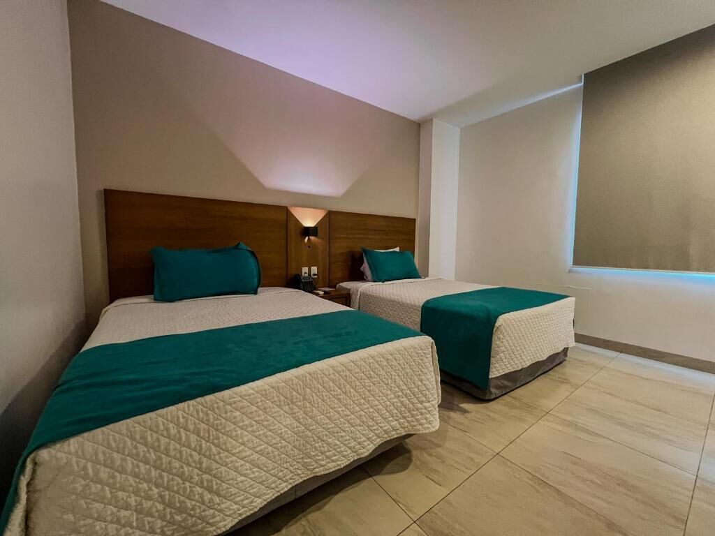 Comfort Twin Room, City View