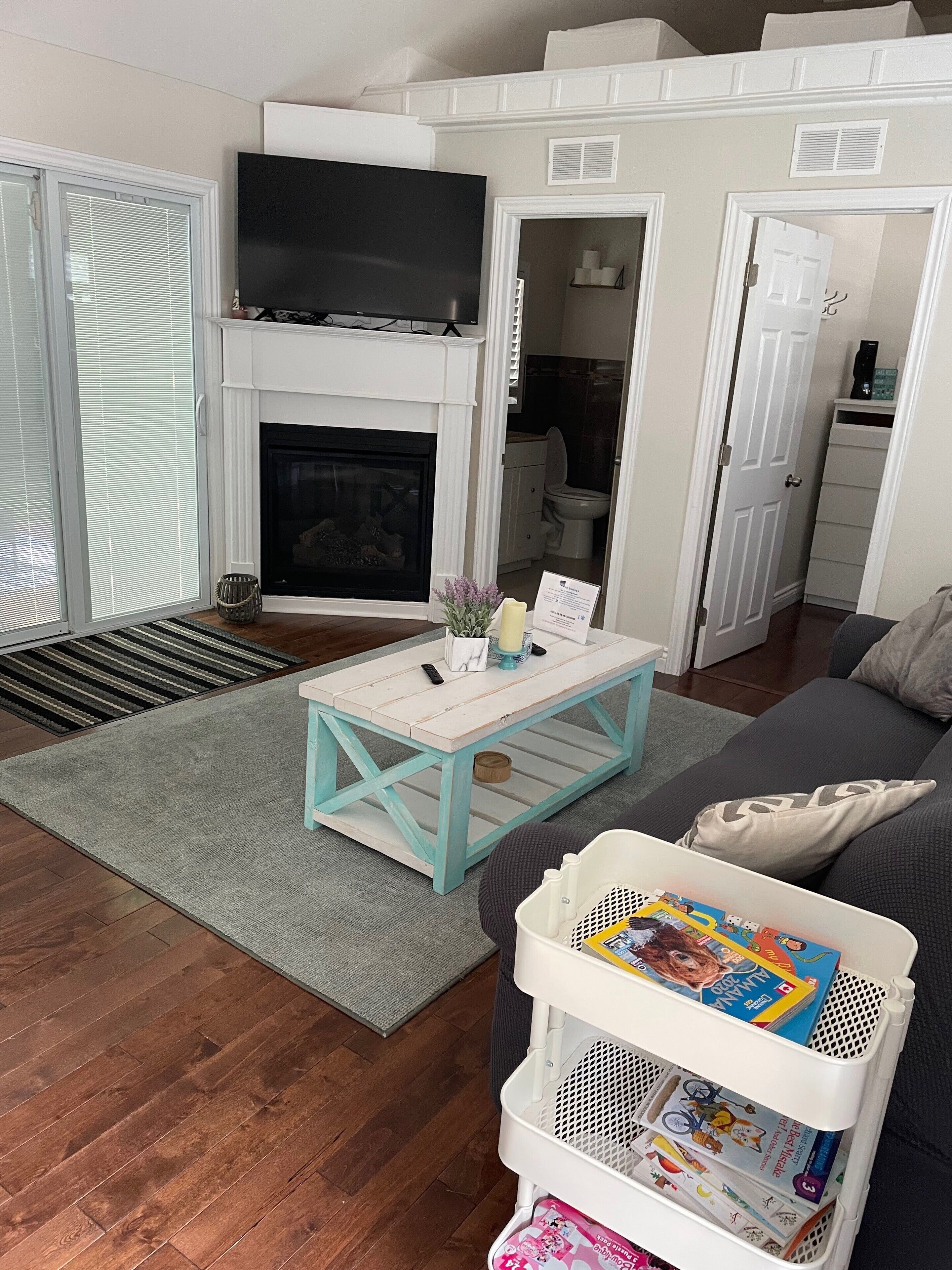 Woodland Beach House In Lovely Tiny Beaches! - Ontario