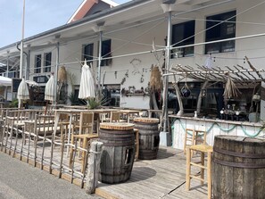 Outdoor dining - Vrbo Property (Biscarrosse)