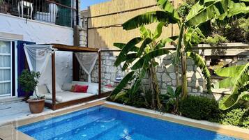 Luxury Room, Pool View | Premium bedding, minibar, blackout curtains, soundproofing