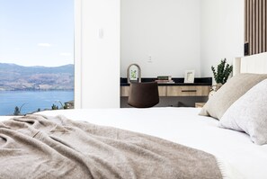 5 habitaciones, tabla de planchar con plancha, wifi y ropa de cama 