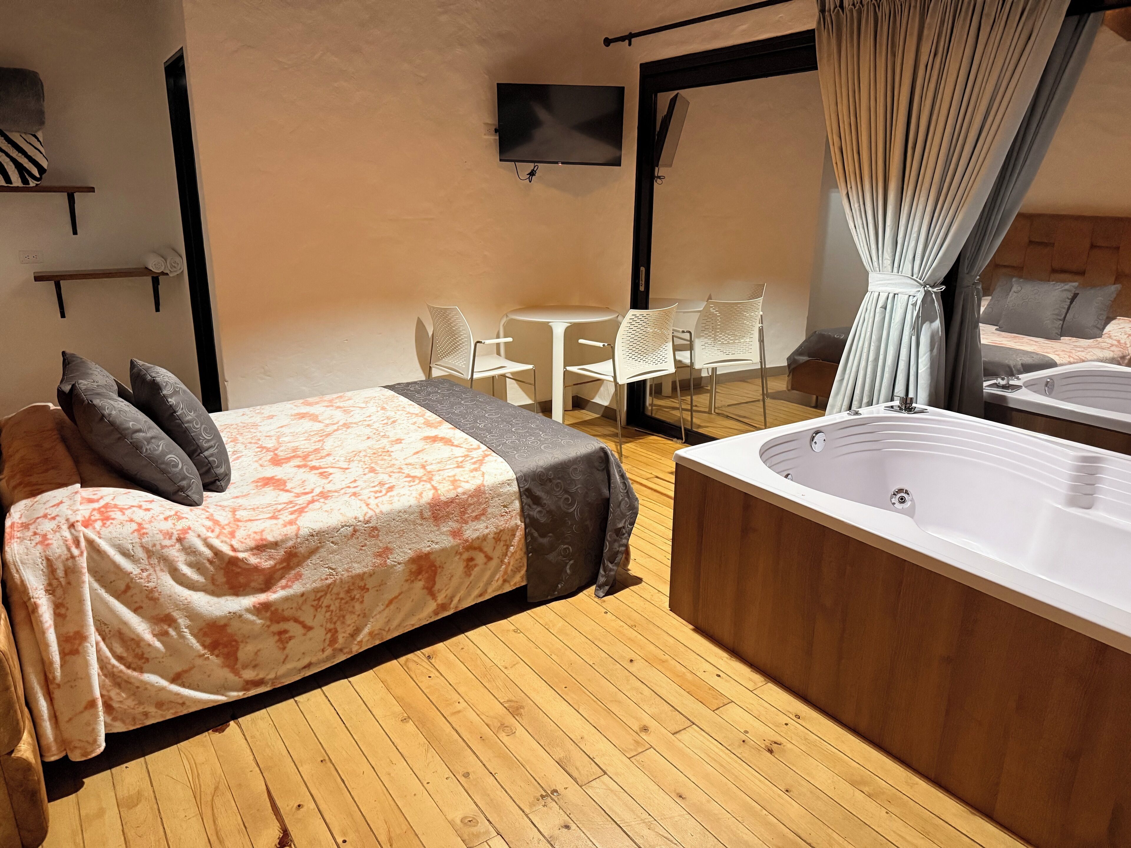 9 dormitorios, wifi, ropa de cama
