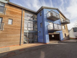 Exterior - 16 The Viking (Seahouses)