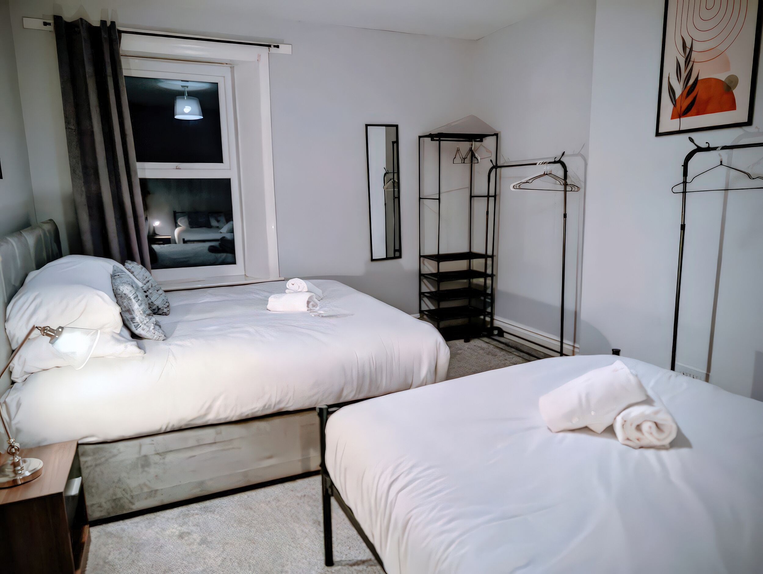 3 bedrooms, individually decorated, individually furnished, free WiFi