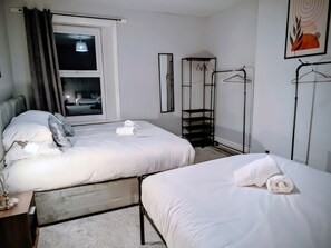 3 slaapkamers, individueel gedecoreerd, individueel gemeubileerd